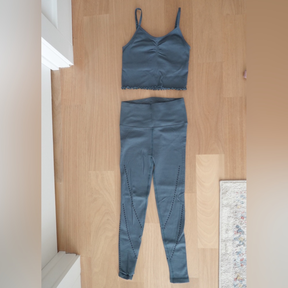 Spiritual Gangster athleisure set